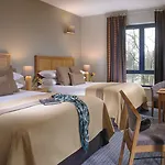Hotel The Parkavon Hotel