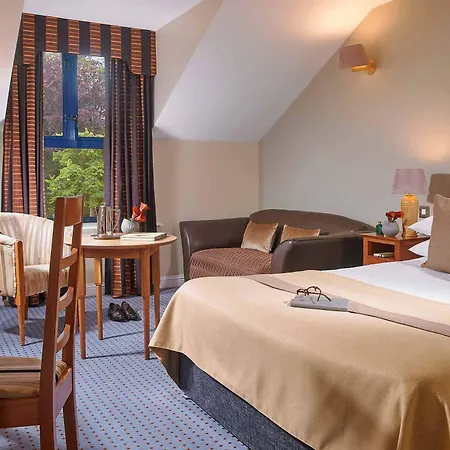 Holiday Inn Killarney מלון