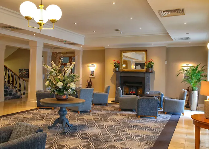 Holiday Inn Killarney Готель 3*