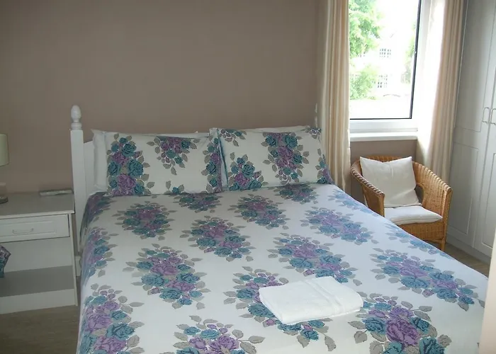 Готель Holiday Inn Killarney 3*